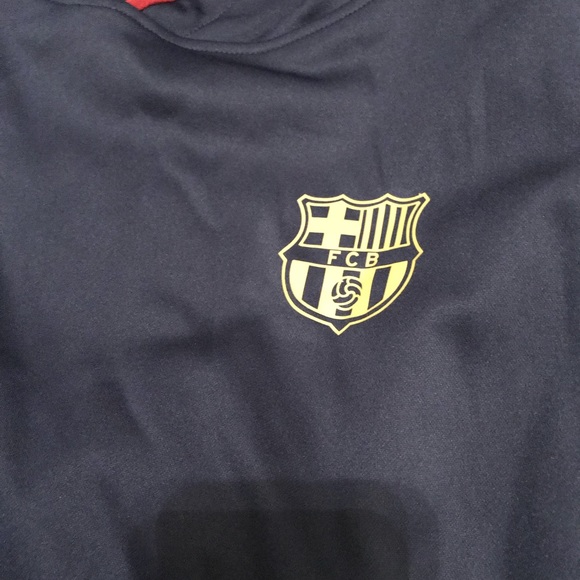 BARCELONA HOODY size LARGE - Picture 4 of 4